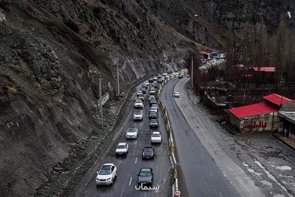 تردد روان در محورهای هراز و فیروزکوه و بزرگراه قزوین – رشت