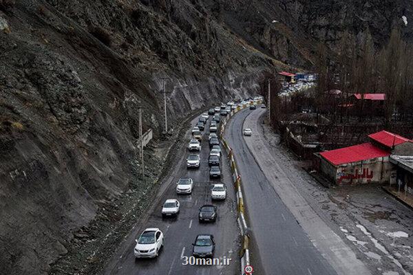 ترافیک سنگین در محورهای چالوس، هراز و بزرگراه تهران - شمال